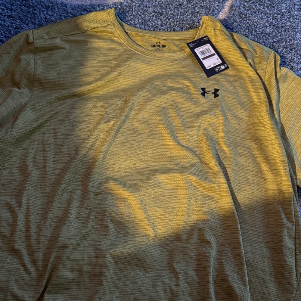 NWT…Under Armour Men's Olive Green Performance Shirt